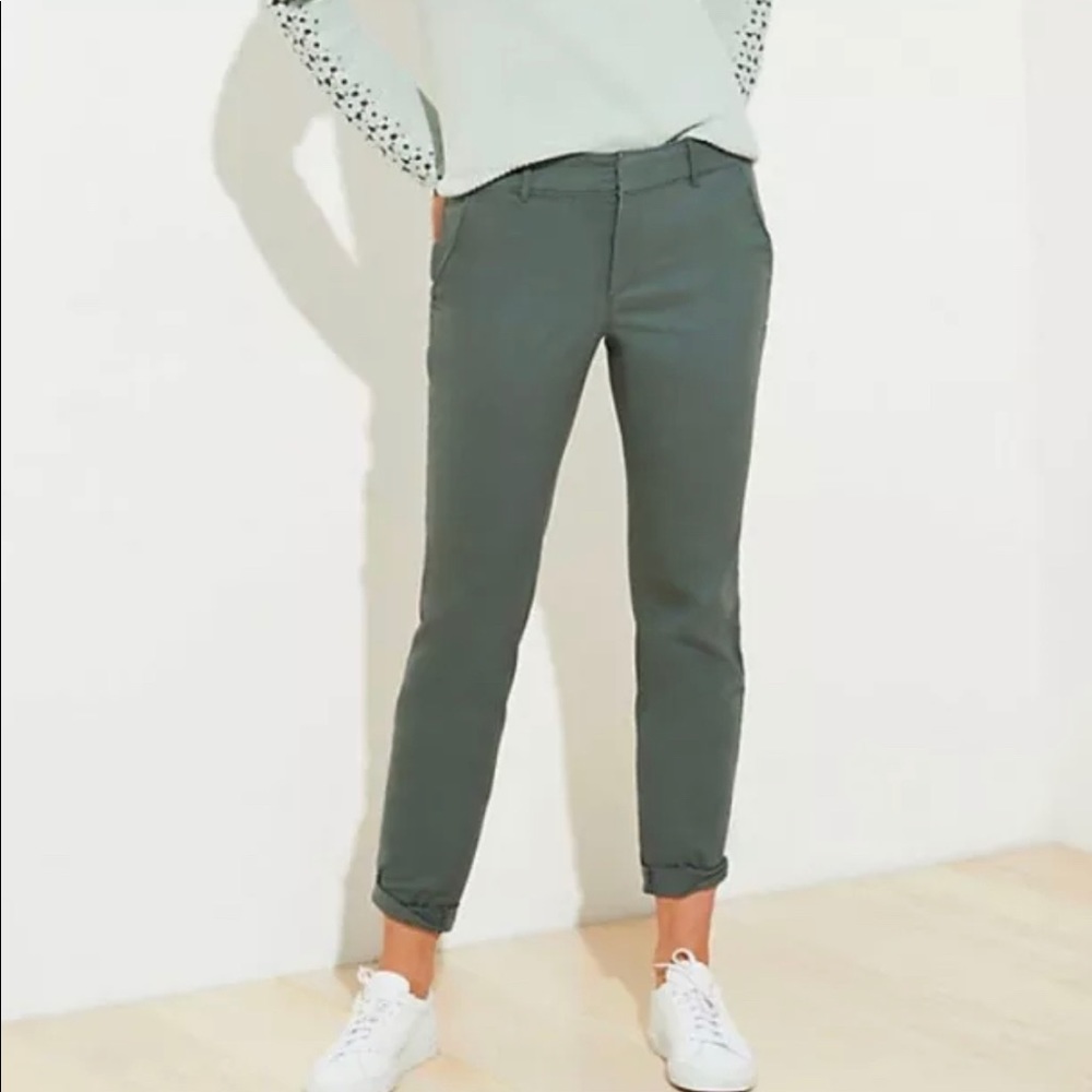 LOFT Size 8 Regular Dark Sea Green Girlfiriend Chinos Flat Front Pants Slacks